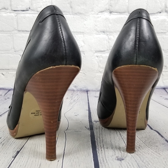 SEYCHELLES | stacked heel leather kiltie pumps - Picture 6 of 8